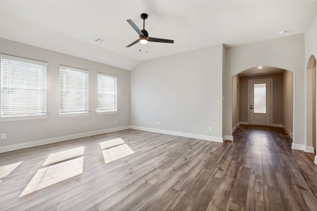 7609 Duck Bay Road, Fort Worth, TX 76120