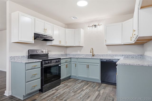 102 W Ruth Street, Kellyville, OK 74039