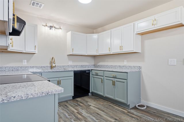 102 W Ruth Street, Kellyville, OK 74039