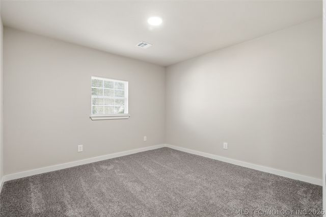 102 W Ruth Street, Kellyville, OK 74039