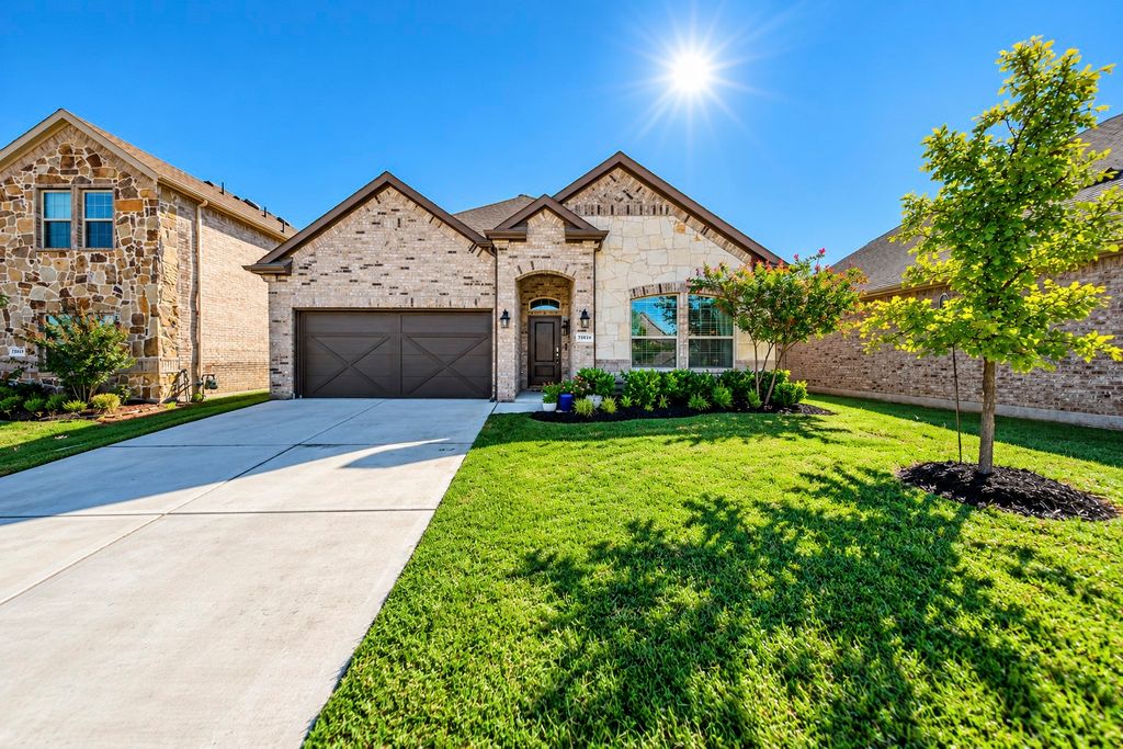 7324 Snapdragon Court, Little Elm, TX 76227 — photo 2