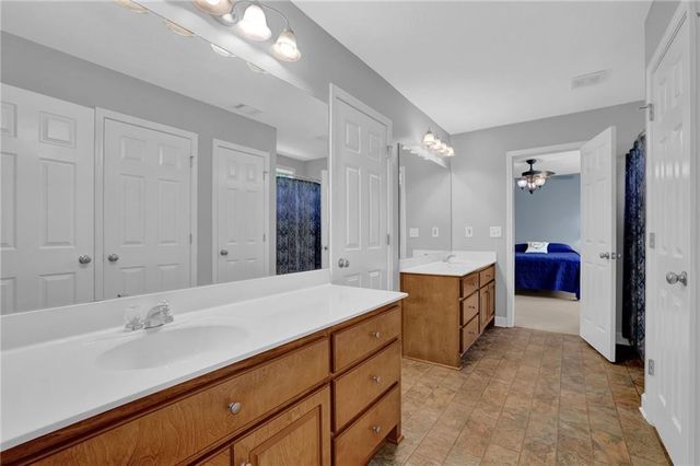 933 Whistler Lane, Canton, GA 30114