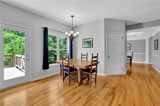 933 Whistler Lane, Canton, GA 30114