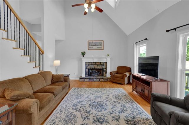 933 Whistler Lane, Canton, GA 30114