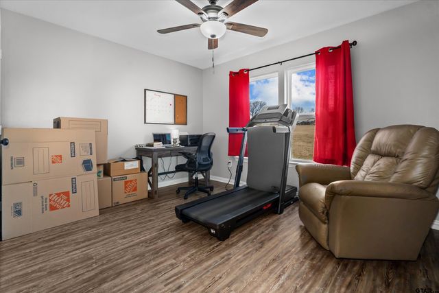 19764 E FM 837, Frankston, TX 75763