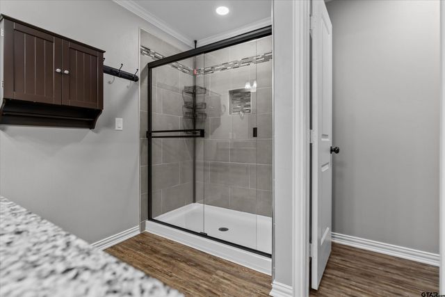 19764 E FM 837, Frankston, TX 75763