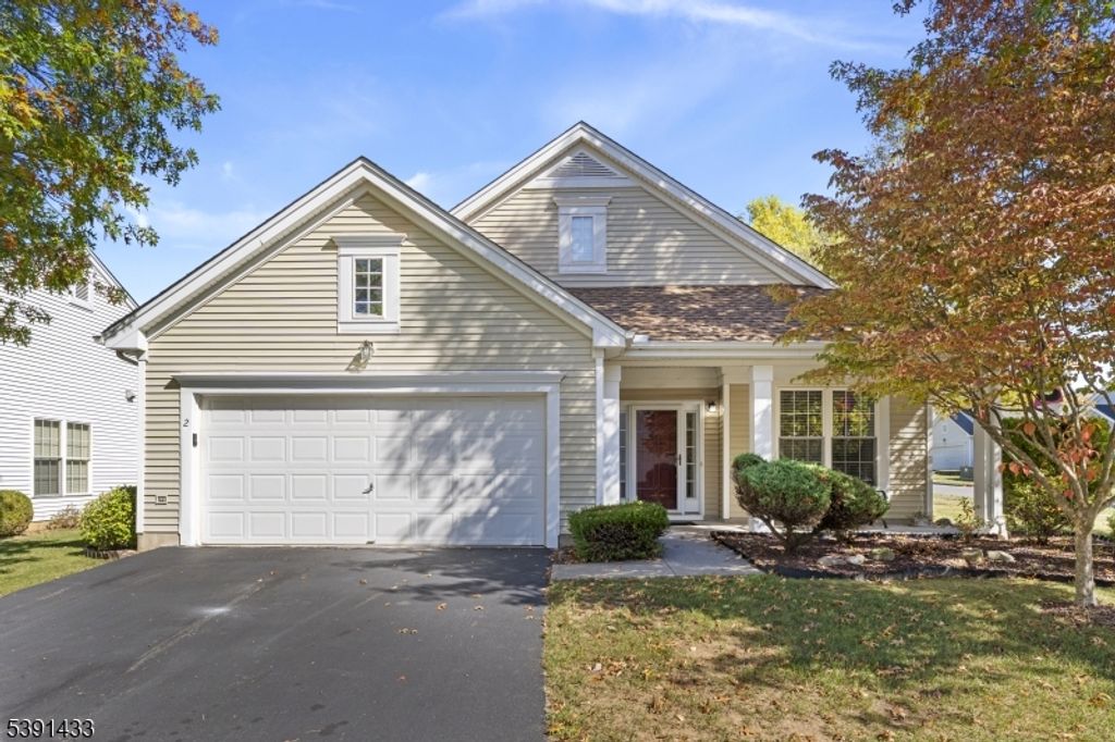 2 Stafford Ln, White Twp., NJ 07823