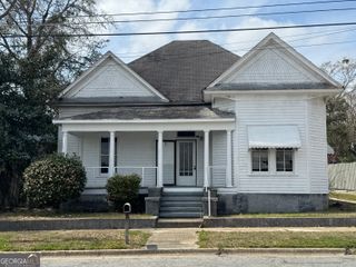 108 N Washington Street, Dublin, GA 31021