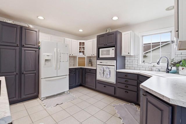 W5148 Kennedy DRIVE, Fond Du Lac, WI 54937