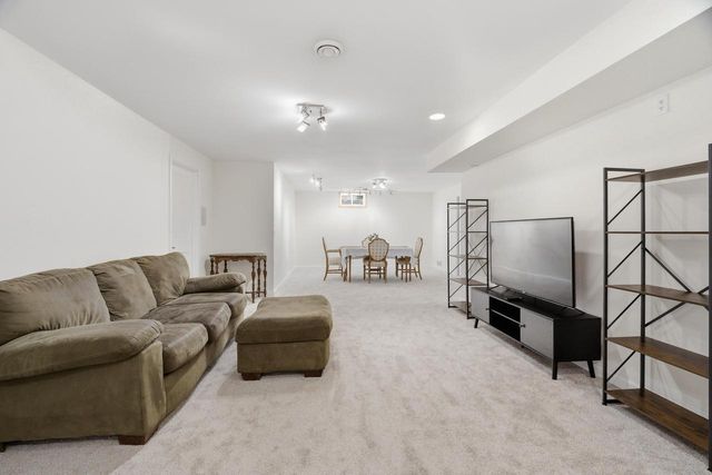 W5148 Kennedy DRIVE, Fond Du Lac, WI 54937