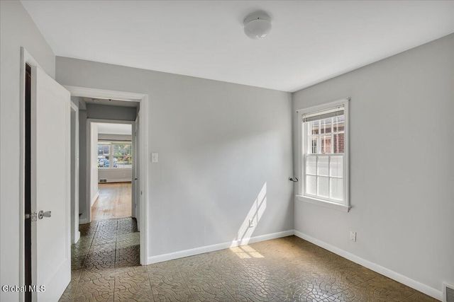 43 Crescent Drive, Albany, NY 12208
