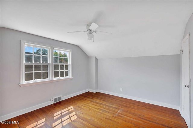 43 Crescent Drive, Albany, NY 12208