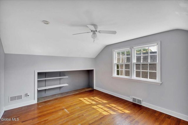 43 Crescent Drive, Albany, NY 12208