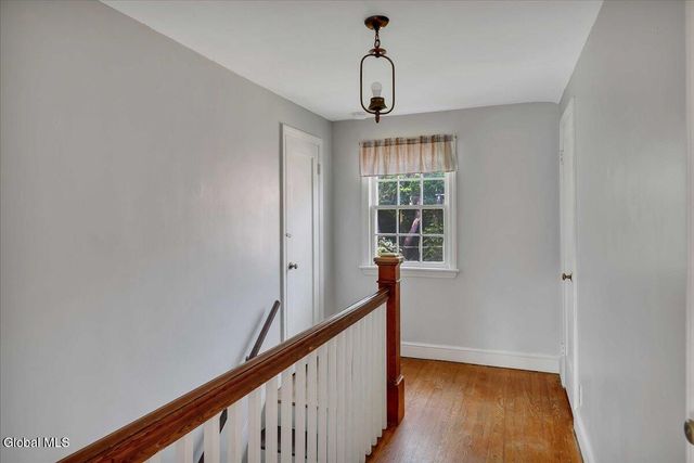 43 Crescent Drive, Albany, NY 12208