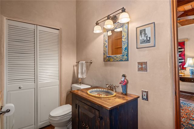 71 County Road 155, Abiquiu, NM 87510