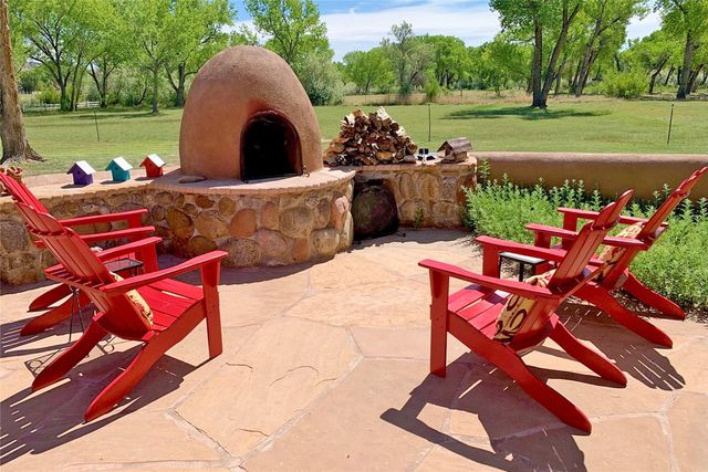 71 County Road 155, Abiquiu, NM 87510