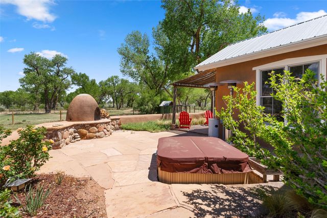 71 County Road 155, Abiquiu, NM 87510