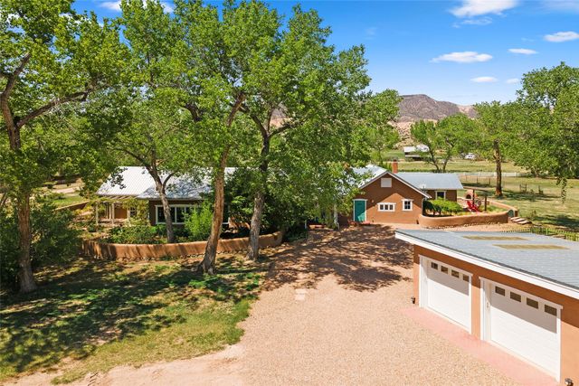 71 County Road 155, Abiquiu, NM 87510