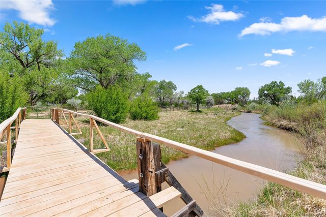 71 County Road 155, Abiquiu, NM 87510