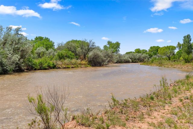 71 County Road 155, Abiquiu, NM 87510