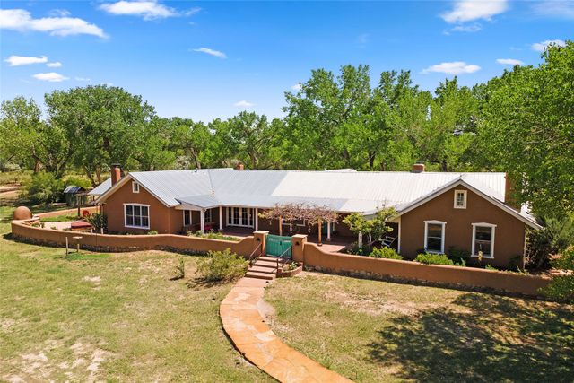 71 County Road 155, Abiquiu, NM 87510