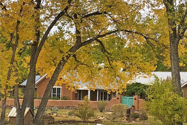 71 County Road 155, Abiquiu, NM 87510