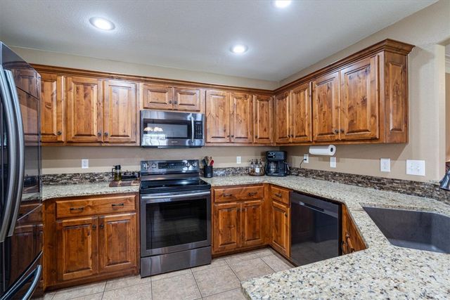 7005 Overland Drive, Siloam Springs, AR 72761