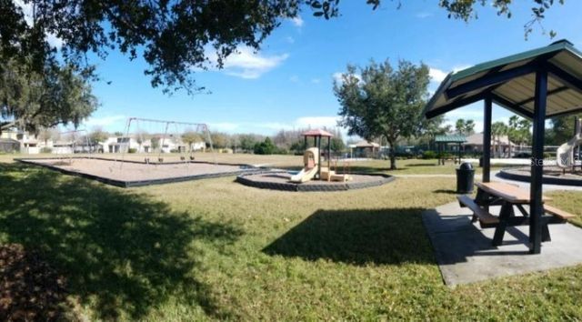 2841 GIRVAN DRIVE, Land O Lakes, FL 34638
