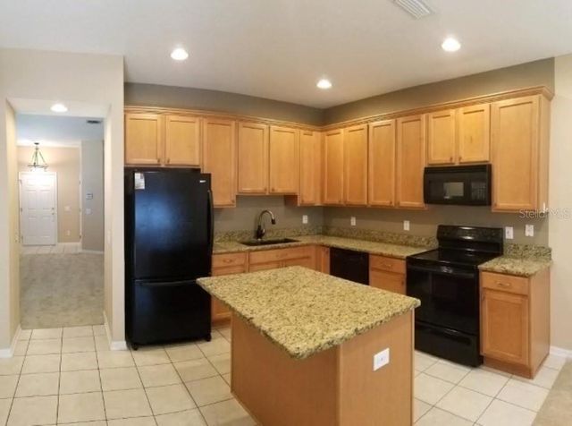 2841 GIRVAN DRIVE, Land O Lakes, FL 34638