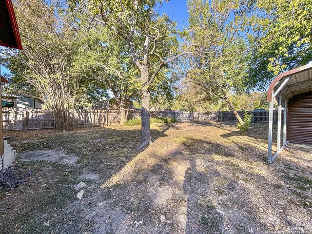 162 W Faust, New Braunfels, TX 78130