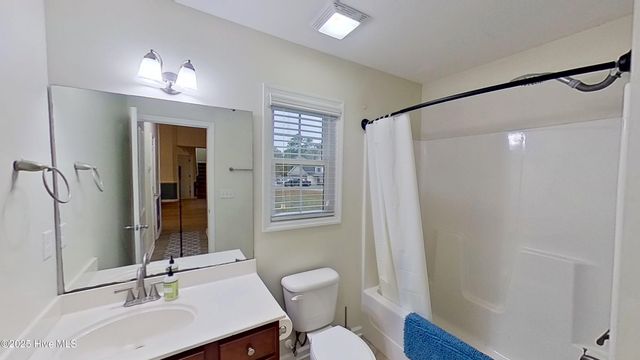 101 Old Dock Landing Road, Sneads Ferry, NC 28460