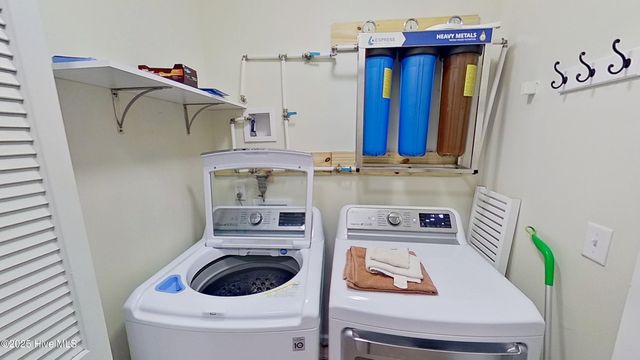 101 Old Dock Landing Road, Sneads Ferry, NC 28460