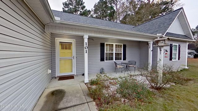 101 Old Dock Landing Road, Sneads Ferry, NC 28460