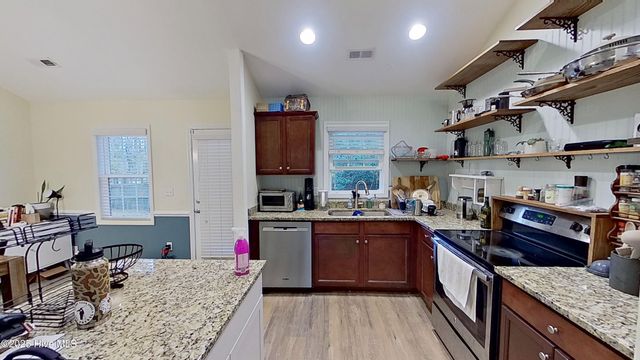 101 Old Dock Landing Road, Sneads Ferry, NC 28460