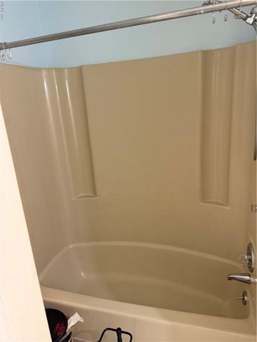 512 Mulligan DR, Virginia Beach, VA 23462