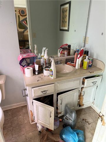 512 Mulligan DR, Virginia Beach, VA 23462