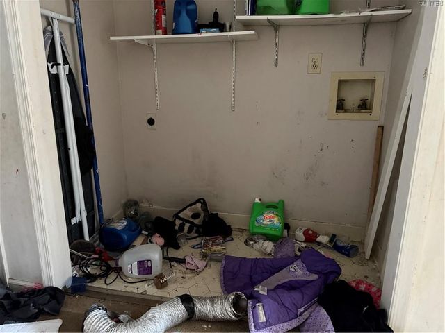 512 Mulligan DR, Virginia Beach, VA 23462