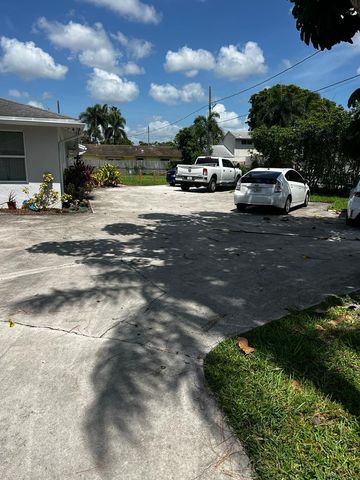 4429 Melvin Road A, Lake Worth Beach, FL 33461