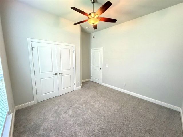 2700 Nottingham Avenue, Bentonville, AR 72713