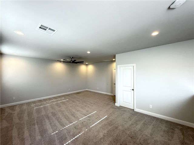 2700 Nottingham Avenue, Bentonville, AR 72713