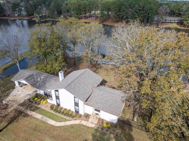 1316 Choctaw, Atlanta, TX 75551