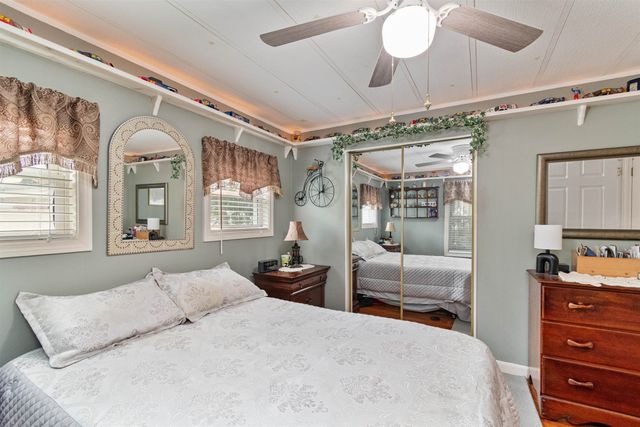 6 East Avenue, Colchester (colchester), VT 05446