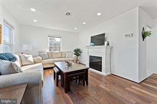 14 NARBERTH PL, Southampton, NJ 08088