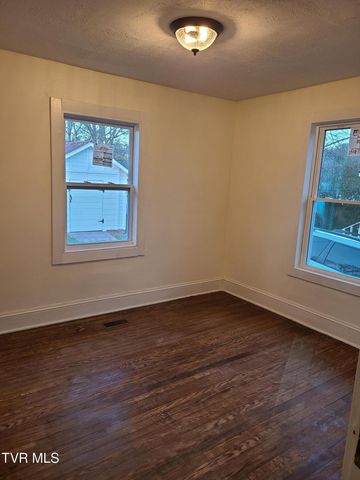 321 Glen Avenue, Kingsport, TN 37665