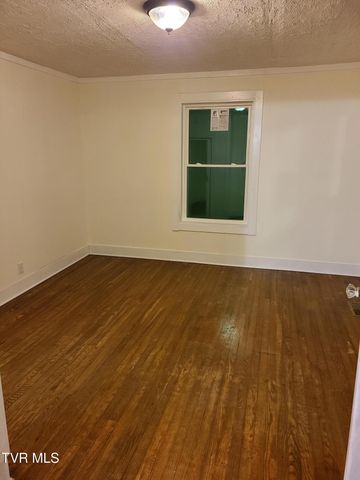 321 Glen Avenue, Kingsport, TN 37665