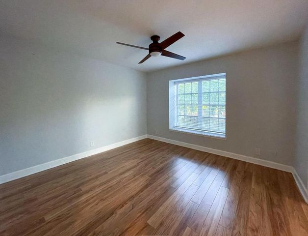 11551 Winchester Drive, Palm Beach Gardens, FL 33410