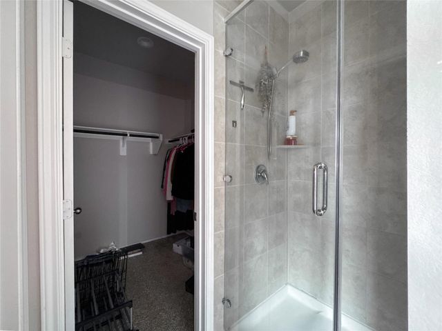 8203 Tamarind Lane, Baytown, TX 77521