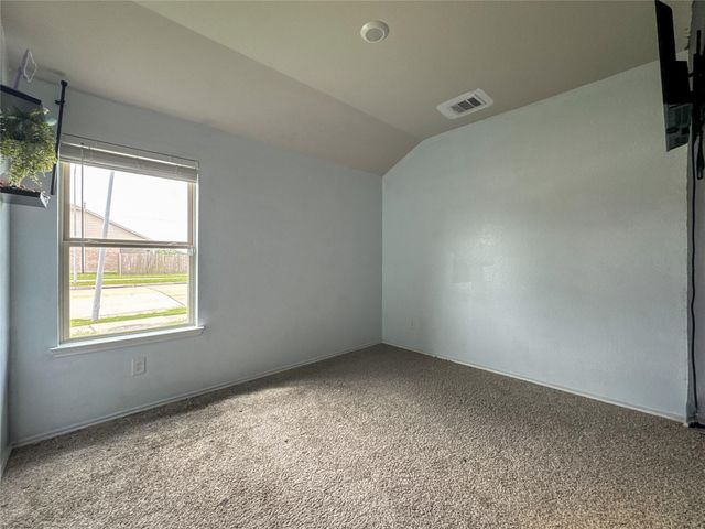 8203 Tamarind Lane, Baytown, TX 77521