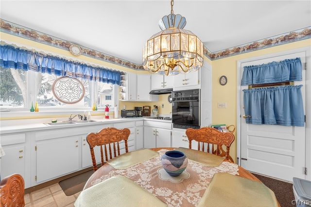 103 Hardcastle Avenue, Whitestown, NY 13492