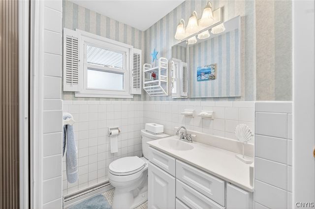 103 Hardcastle Avenue, Whitestown, NY 13492